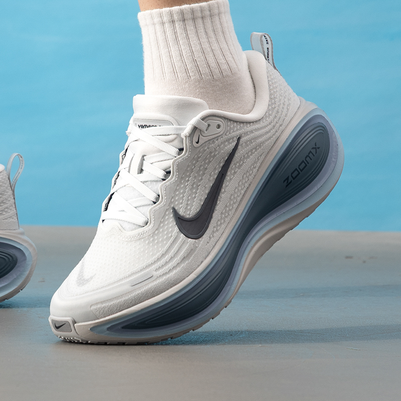 Lightweight Road Running Shoes - أحذية نايكي الرجالية الأصلية، خفيفة الوزن،