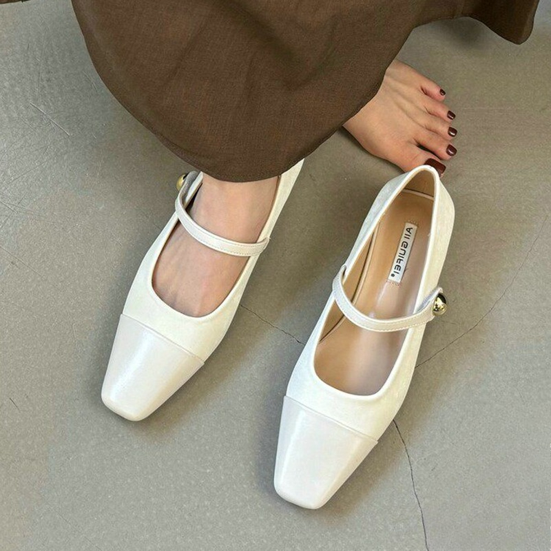 أحذية ماري جين نسائية أنيقة بك - مراجعة Boots وسعره