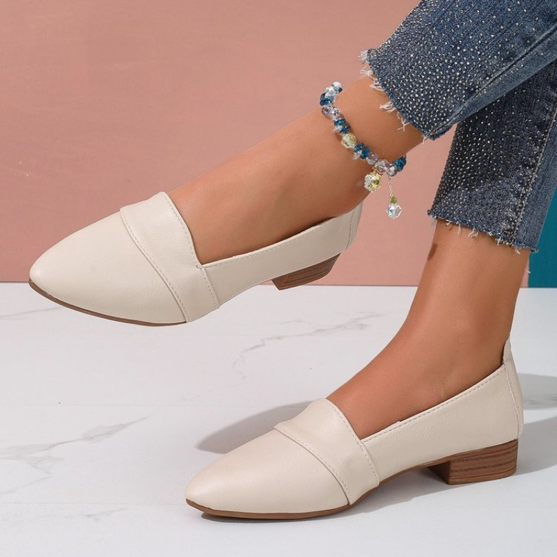 أحذية نسائية مسطحة سهلة الارتد - مراجعة Heels وسعره