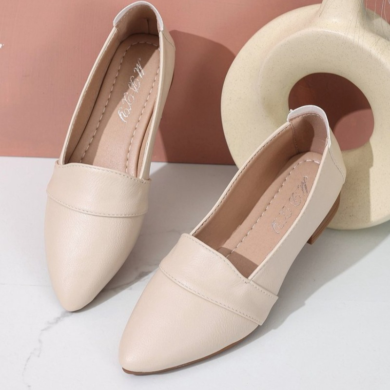 أحذية نسائية مسطحة سهلة الارتد - مراجعة Heels وسعره
