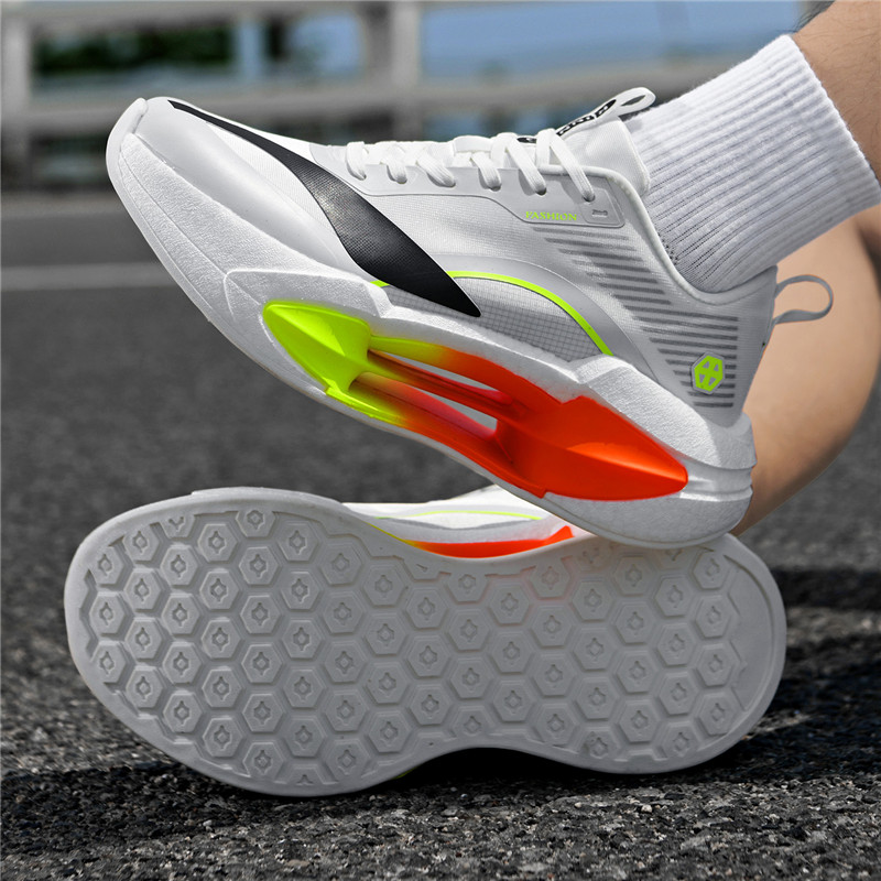 أحذية جري كربونية 2027 للرجال  - مراجعة Carbon Plate Marathon Racing Shoes وسعره