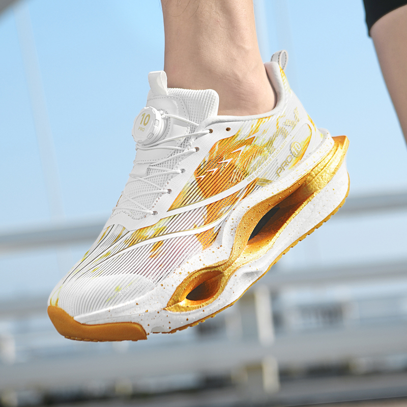 أحذية رياضية للرجال مصنوعة من  - مراجعة Carbon Plate Marathon Racing Shoes وسعره
