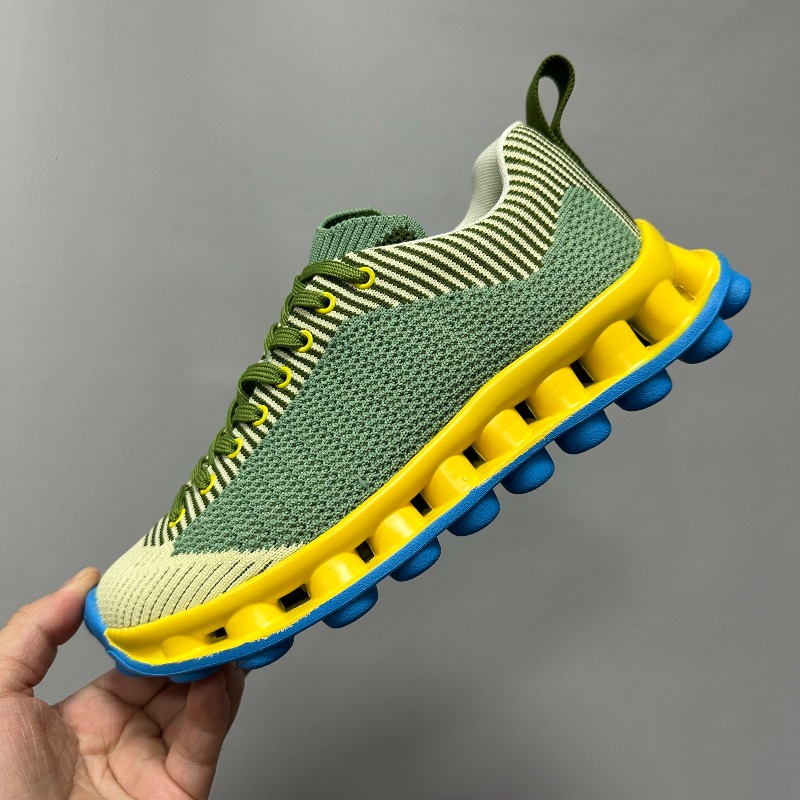 أحذية رياضية نسائية جديدة لعام - مراجعة Anti Slip Trail Running Sneakers وسعره