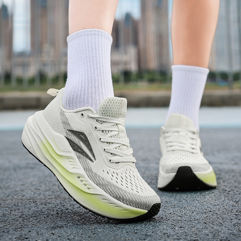 أحذية رياضية للرجال، أحذية جري - مراجعة Lightweight Road Running Shoes وسعره