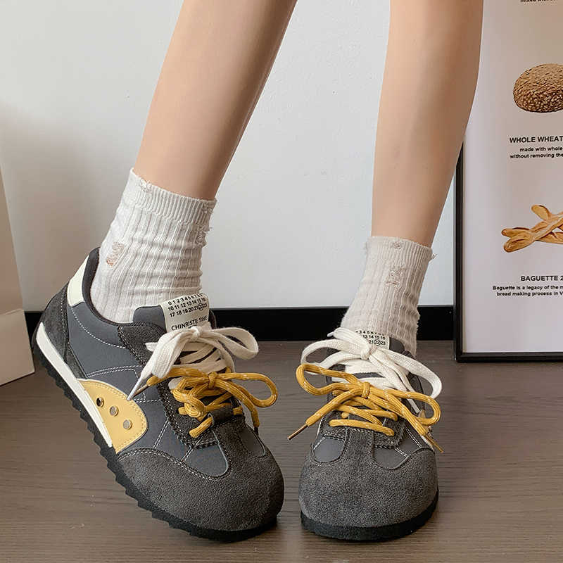 أحذية رياضية نسائية مريحة بوسا - مراجعة Shock Absorbing Gym Trainers وسعره