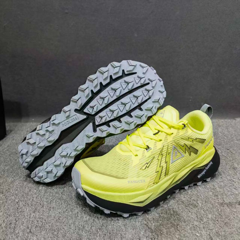 حذاء رياضي كلاسيكي مريح مضاد ل - مراجعة Anti Slip Trail Running Sneakers وسعره