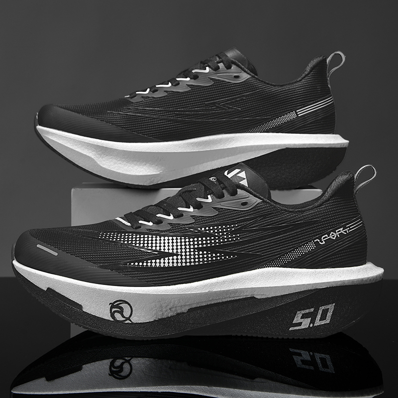 أحذية جري للرجال، أحذية للطرق  - مراجعة Lightweight Road Running Shoes وسعره