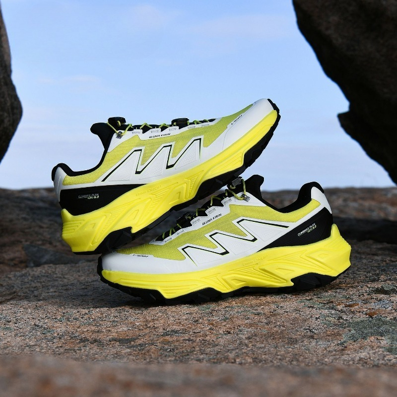أحذية مشي جديدة عصرية للرجال م - مراجعة Anti Slip Trail Running Sneakers وسعره