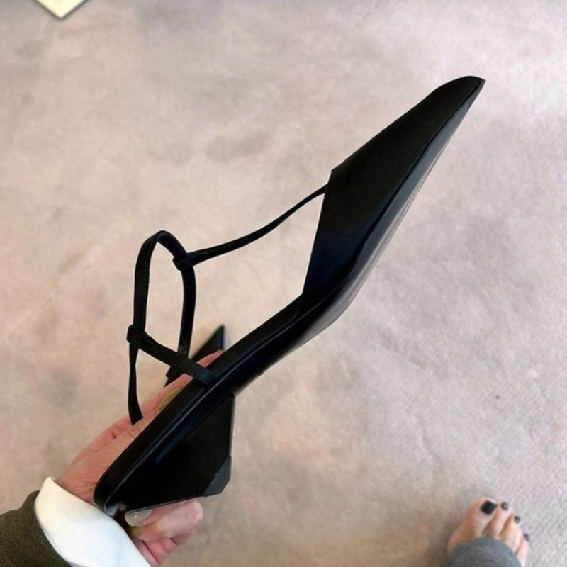 أحذية نسائية ماركة، صنادل نسائ - مراجعة Sandals وسعره
